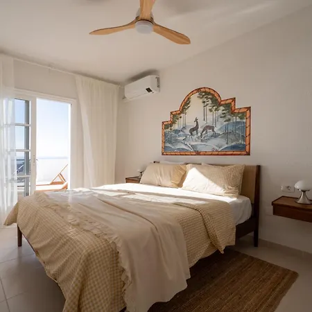 Апартаменты Mosaico Ocean View Boutique