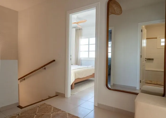 Mosaico Ocean View Boutique *