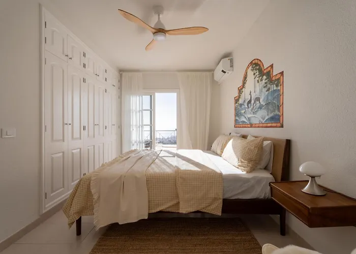 Mosaico Ocean View Boutique