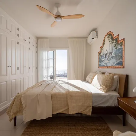 Mosaico Ocean View Boutique