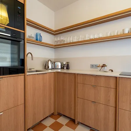 Апартаменты Mosaico Ocean View Boutique *